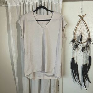 lululemon casual office/travel/commute tee